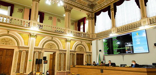 Câmara Municipal homenageia diretor da EJE-PR nesta sexta-feira Câmara Municipal de Curitiba