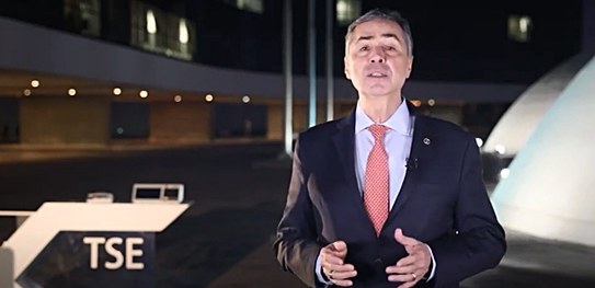 Campanha do TSE mostra a segurança do voto eletrônico Em vídeo, ministro Luís Roberto Barroso explica todas as etapas do processo de votação, ressalta...
