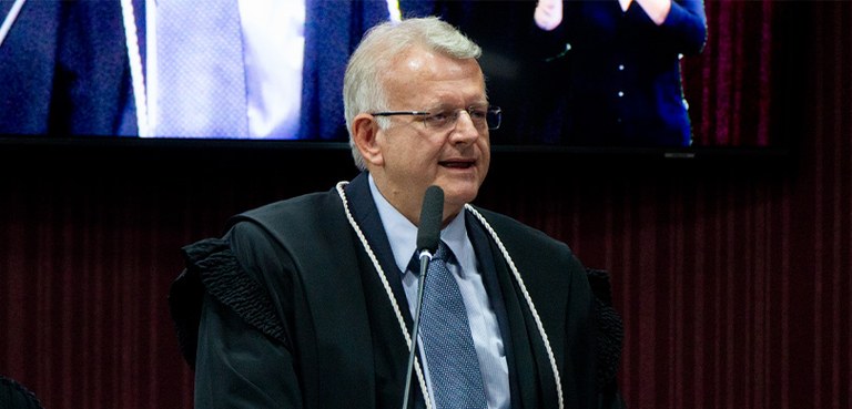 Desembargador Sigurd Roberto Bengtsson toma posse como presidente do TRE-PR  para o biênio 2024-2025 — Tribunal Regional Eleitoral do Paraná