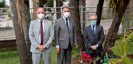Foto do desembargador Vitor Roberto Silva, desembargador Tito Campos de Paula e doutor Valcir Mo...