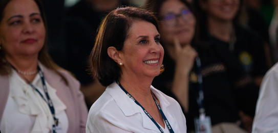 Na fotografia, vê-se o secretário de Tecnologia da Informação, Gilmar Jose Fernandes de Deus se ...