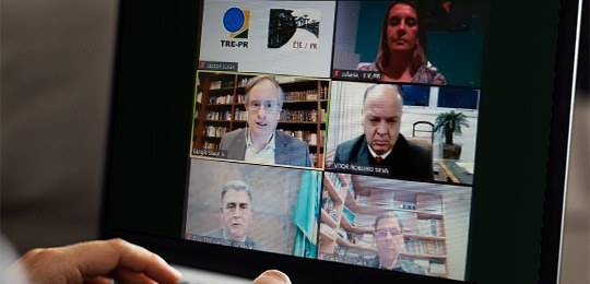 Direito do Futuro foi tema do 22º Café Cultural Foto de captura de tela do café cultural