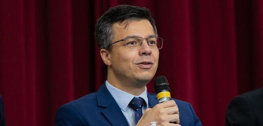 Dr. Valcir Mombach, diretor-geral do TRE-PR