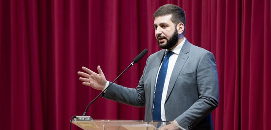 Dr. Valcir Mombach, diretor-geral do TRE-PR