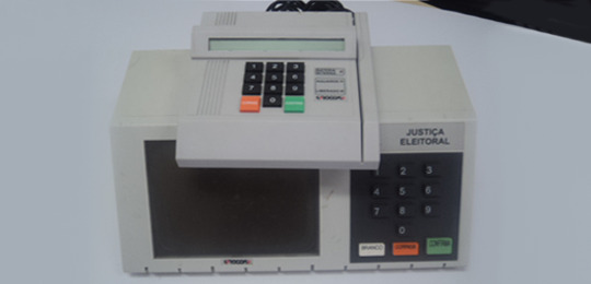 Foto da urna eletrônica