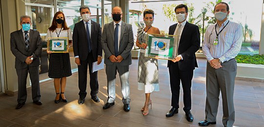 Da esquerda para a direita: Dr. Valcir Mombach; Mariana Pirih Cordeiro; desembargador Tito Campo...