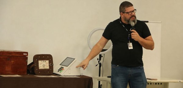 Semana Nacional do Sistema Eletrônico de Votação se inicia com palestra para estudantes de Curitiba 2