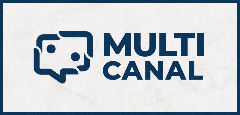 Banner em fundo pérola onde está escrito Multicanal na fonte azul, na mesma cor da borda da imag...