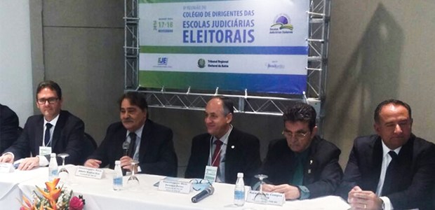 TRE-PR-codeje-inter.jpg TRE-PR-codeje-inter.jpg