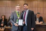 TRE - PR - Comenda do Mérito Eleitoral Paranaense a ex-membros.