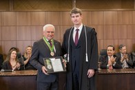 TRE - PR - Comenda do Mérito Eleitoral Paranaense a ex-membros.