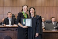 TRE - PR - Comenda do Mérito Eleitoral Paranaense a ex-membros.