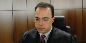 TRE-PR juiz auxiliar Leonardo Castanho Mendes 2014