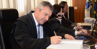 TRE-PR-posse-ivo-faccenda TRE-PR posse Ivo Faccenda