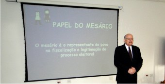 TRE-PR-presidente-parabeniza-mesarios-2014 TRE-PR presidente parabeniza mesários 2014