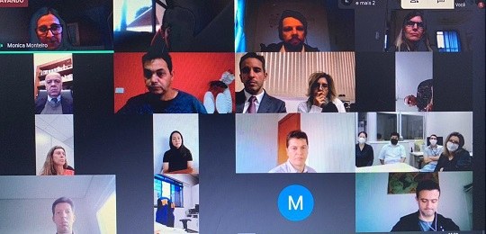 TRE-PR realiza correição virtual em Campo Mourão e Cianorte Reprodução de uma tela de reunião realizada por videoconferência