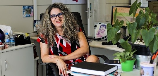 Foto de Silmara Aparecida Laskoski, secretária de Gestão de Serviços