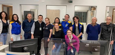 Banner com fundo azul em que se lê: Uma Zona Eleitoral.