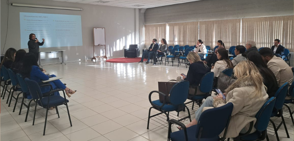 TRE-PR promove reuniões com partidos políticos